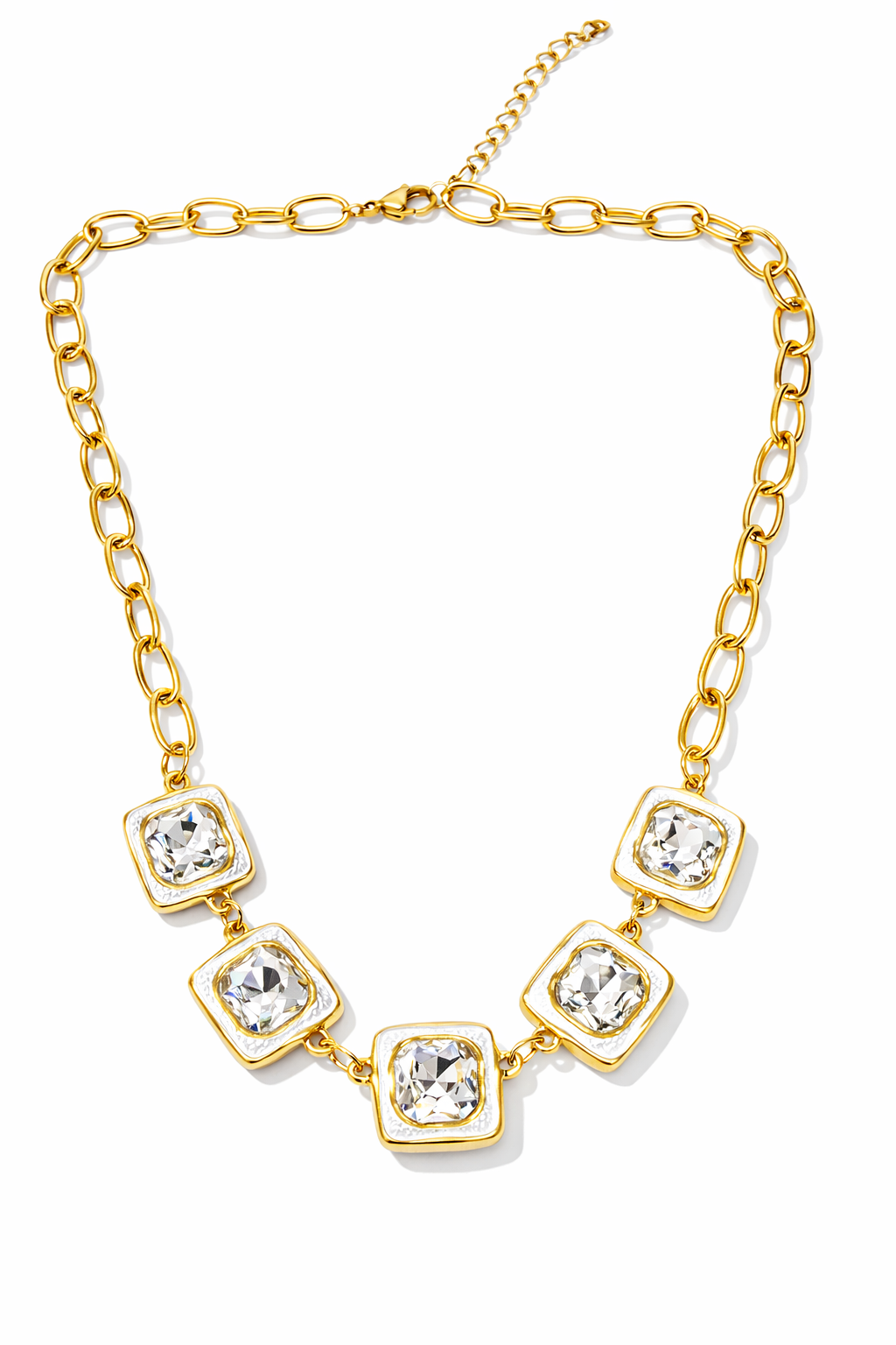 Colar dourado com pedras transparentes em pendentes quadrados