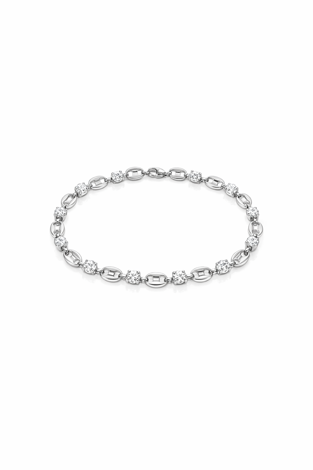 Pulseira de prata com pedras claras num fundo branco