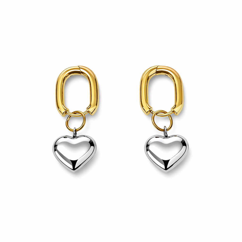 Brincos dourados com pendente de coração prateado