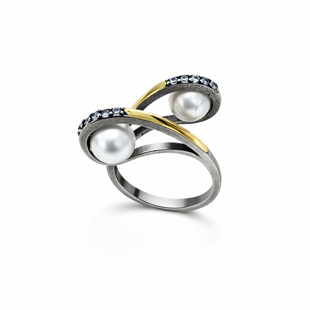 Anel prateado com pérolas, dourado e pedras azuis