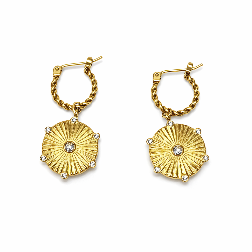 Brincos dourados com pendente redondo e cristais