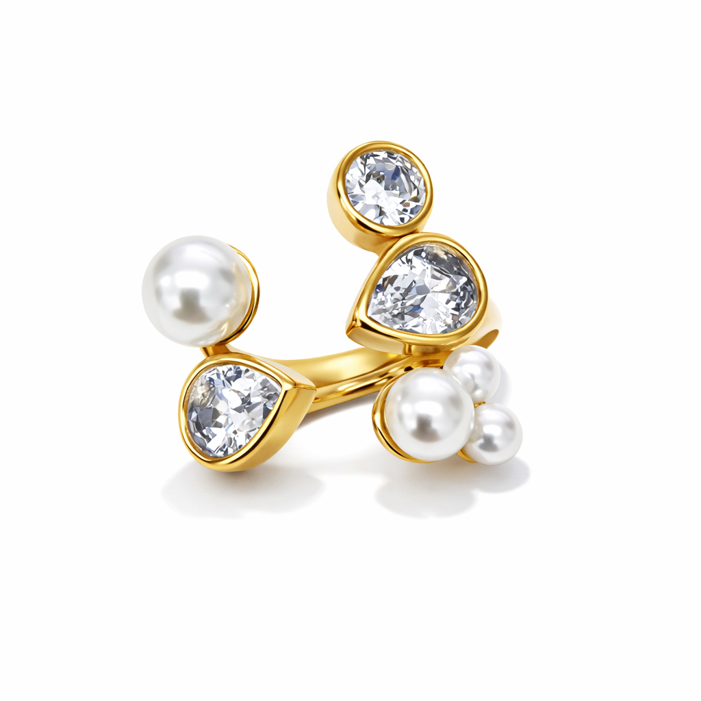 Anel dourado com pedras cristais e pérolas