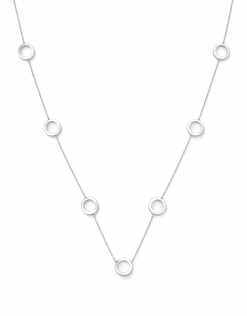 Colar de prata com pendentes redondos ao longo da corrente.