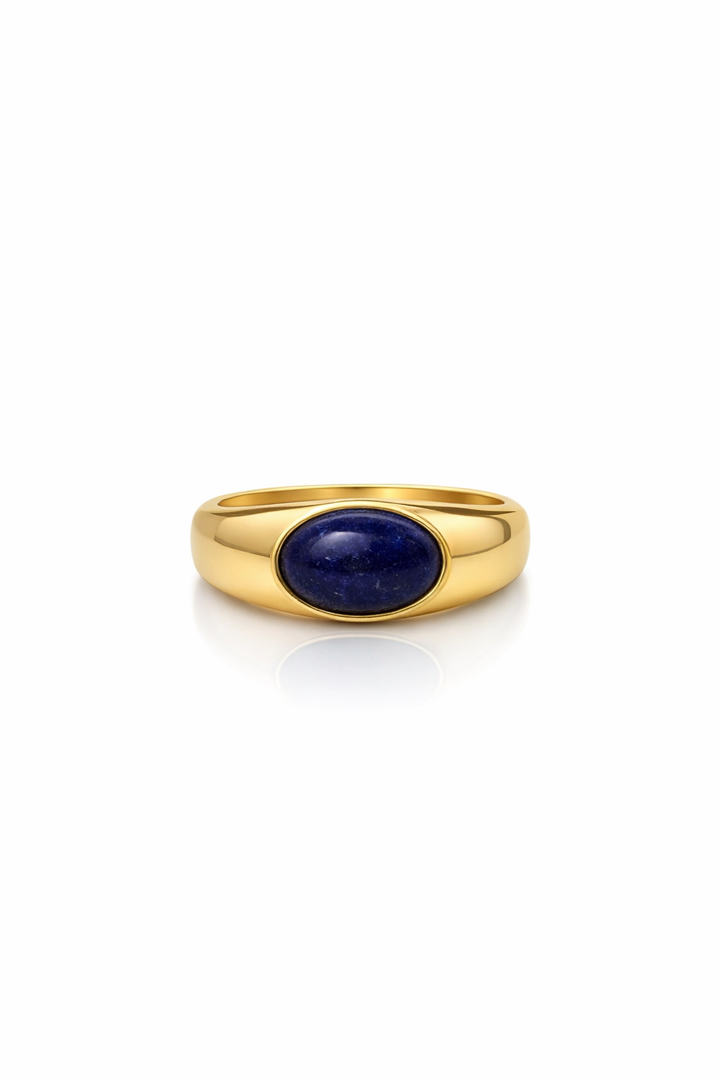 Anel dourado com pedra oval azul escura