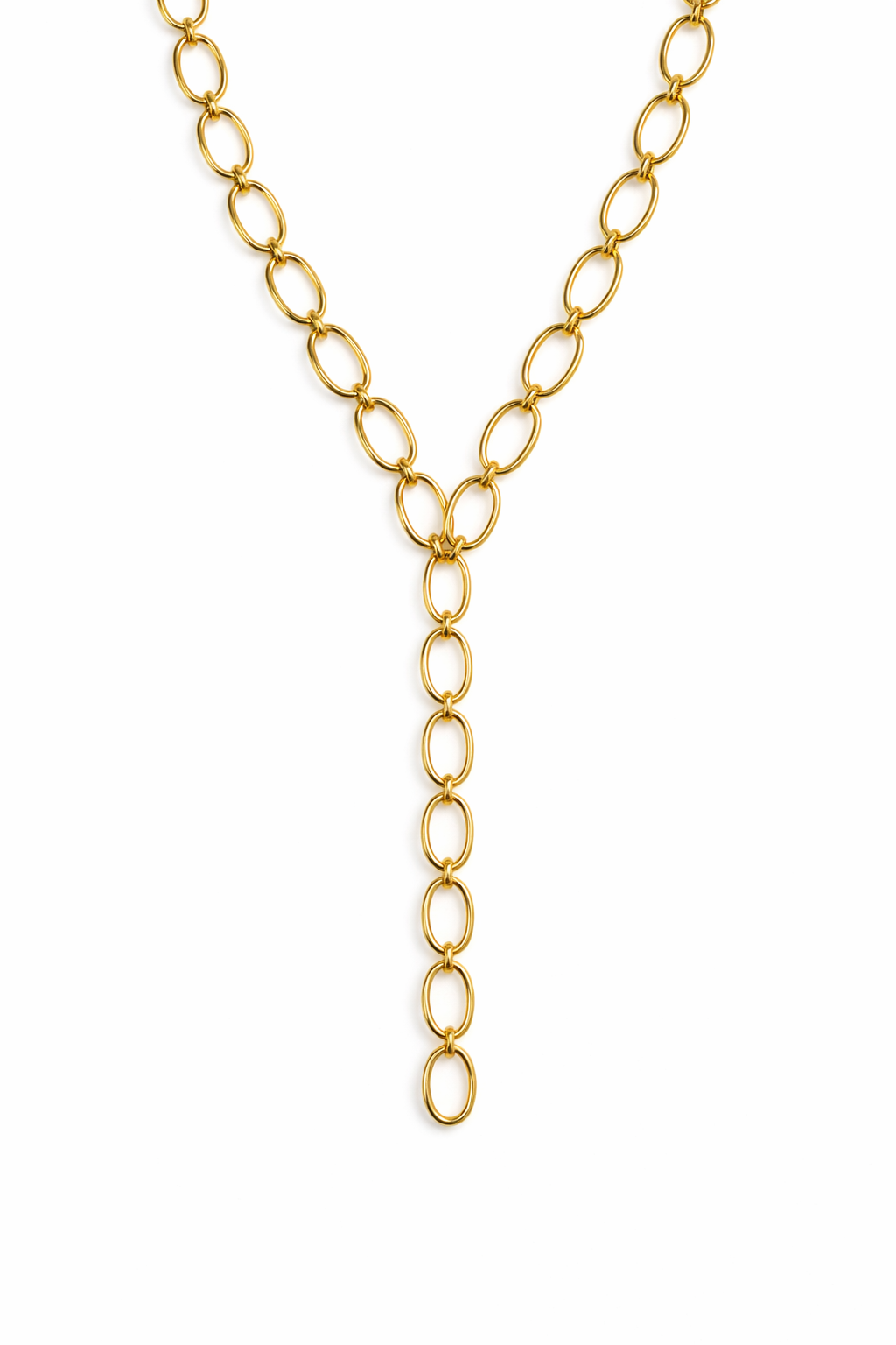Colar dourado em metal com elos ovais formando um Y