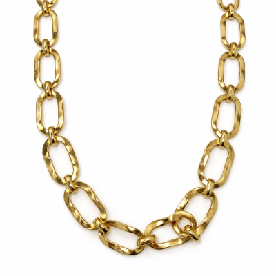 Colar com elos grandes de metal dourado
