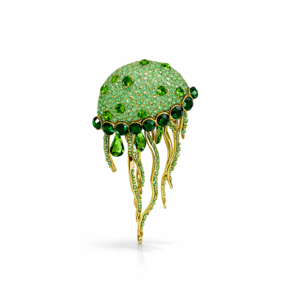 Brinco verde com cristais e metal dourado em forma de água-viva