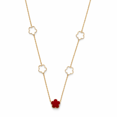 colar dourado com flores brancas e vermelha