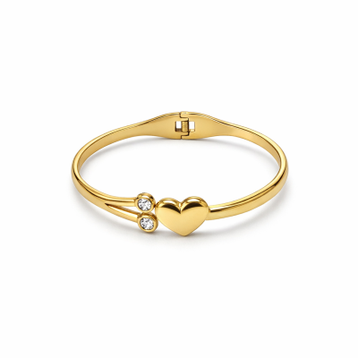 Pulseira dourada com coração e cristais