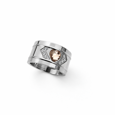 Anel largo prateado com pedra castanha e cristais