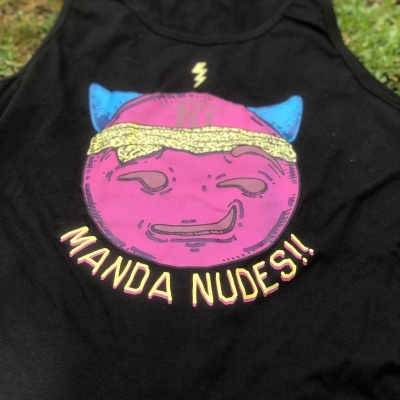 CAVAS&#x20;&quot;MANDA&#x20;NUDES&quot;