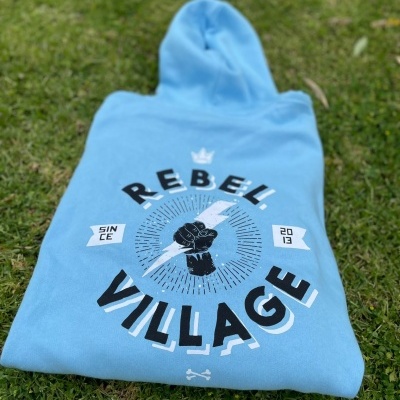 HOODIE&#x20;OFICIAL&#x20;REBEL&#x20;VILLAGE