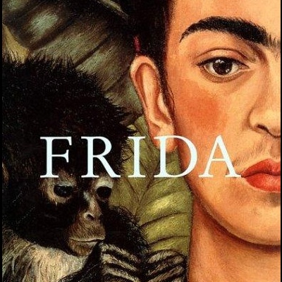 Capa de livro com retrato artístico de Frida Kahlo ao lado de um macaco e o texto FRIDA