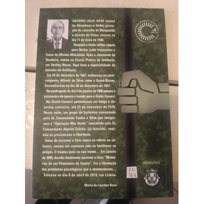 Capa de livro com texto sobre António Júlio Rosa e ilustração de punho cerrado