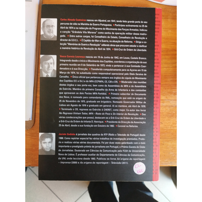 Contracapa de livro com texto e foto a preto e branco na parte superior esquerda