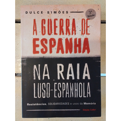 Capa de livro com texto em português sobre a Guerra de Espanha