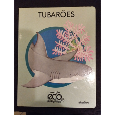 Capa de livro infantil com ilustração de tubarão cinzento e coral rosa