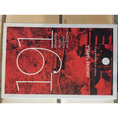 Capa de livro vermelho e preto com título e autor em branco e imagem de soldados