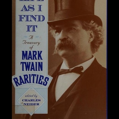 Capa de livro com foto a sépia de homem de cartola e texto azul e preto