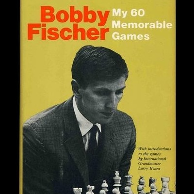 Capa de livro de xadrez com foto de Bobby Fischer e texto de título