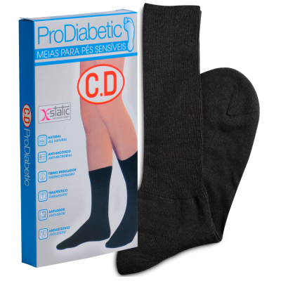 Meias pretas ProDiabetic para pés sensíveis com embalagem azul e branca