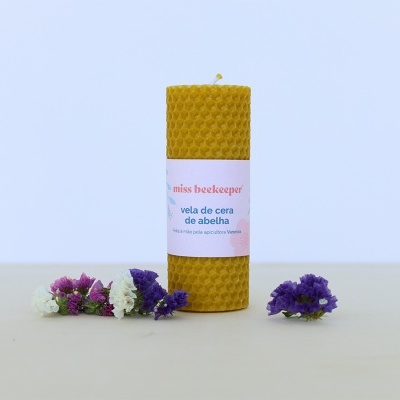 Vela&#x20;M&#x00E9;dia&#x20;de&#x20;Cera&#x20;de&#x20;Abelha