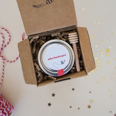 Caixa&#x20;Presente&#x20;Mel