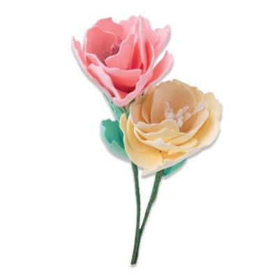 Flor artificial rosa e amarela com folhas verdes