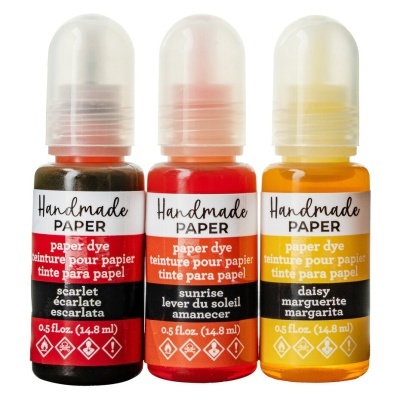 Três frascos de corante para papel Handmade Paper em vermelho, laranja e amarelo