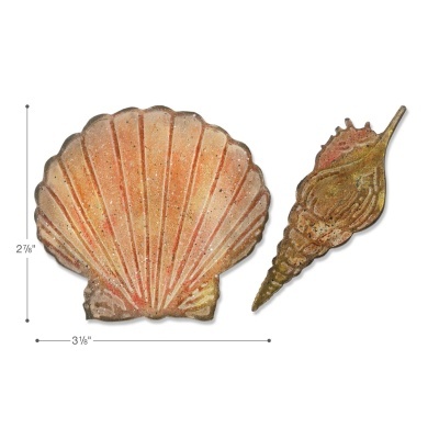 Duas conchas decorativas em tons de laranja, castanho e vermelho com dimensões em polegadas
