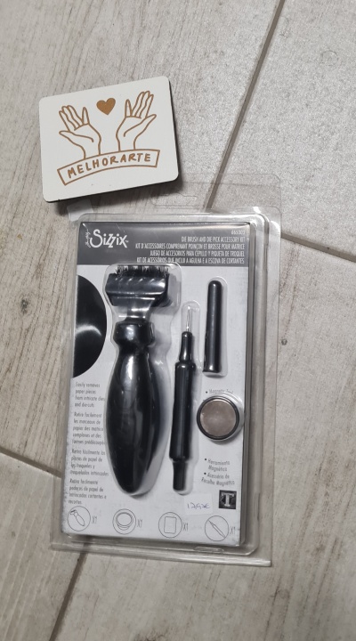 kit acessórios embossing Sizzix embalagem transparente chão madeira cartão MELHORARTE