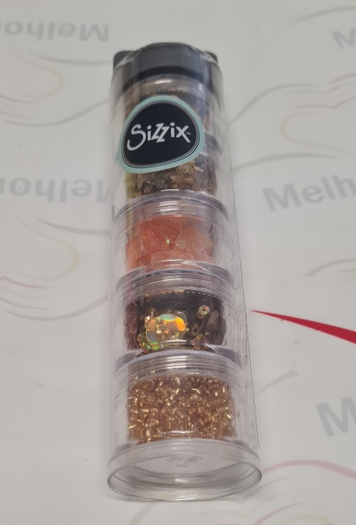 Conjunto Sizzix com quatro recipientes transparentes cheios de contas e lantejoulas