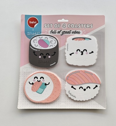 Conjunto de 4 bases para copos com desenhos de sushi em caixa rosa