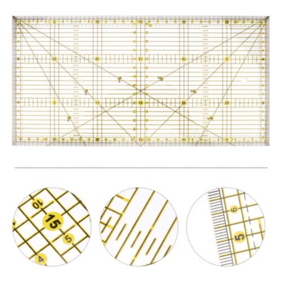 Régua de corte transparente com marcações amarelas