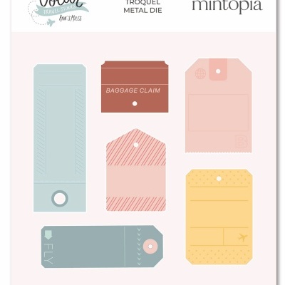 Conjunto de recortes metálicos decorativos com etiquetas de bagagem em vários tons pastel