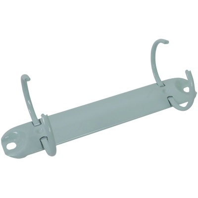 Gancho metálico cinzento com três ganchos curvos para pendurar
