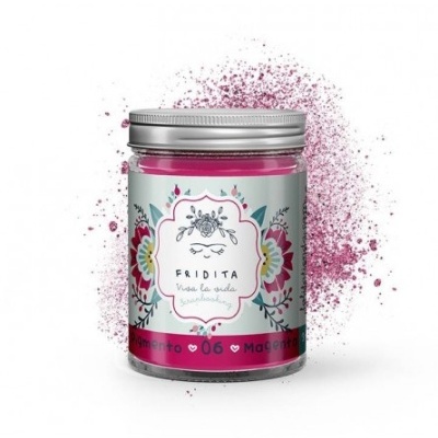 Frasco com corante em pó rosa vibrante com rótulo floral e texto