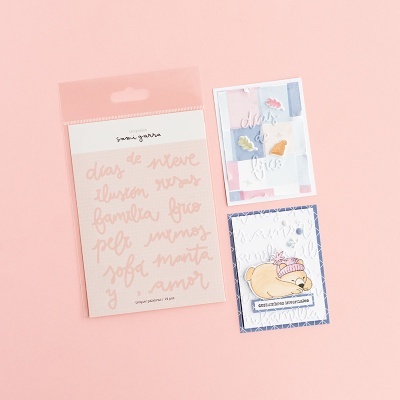Conjunto de autocolantes com temas de inverno e cartas ilustradas em fundo rosa