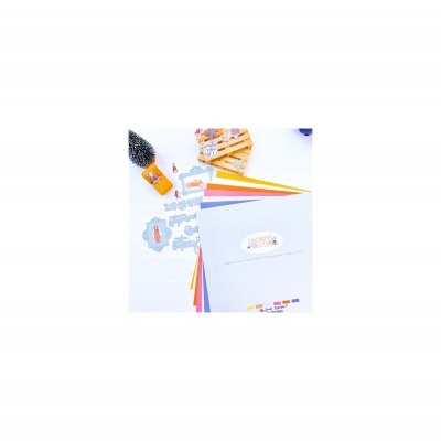 Conjunto de papelaria colorida com etiquetas e selos decorativos