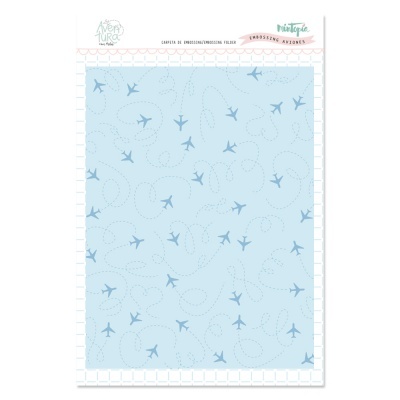 Folha para scrapbook com padrão de aviões azuis em fundo azul claro.