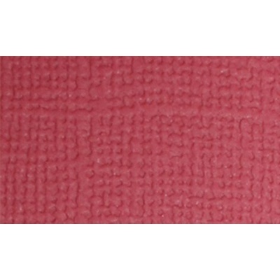 Tecido vermelho matelassado com padrão em relevo