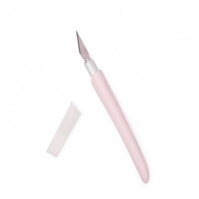 Canivete de precisão rosa com lâmina e tampa ao lado