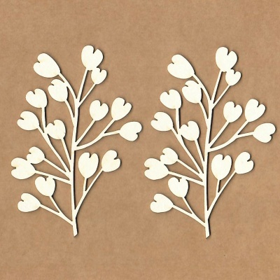 Dois ramos decorativos em madeira com folhas em forma de coração