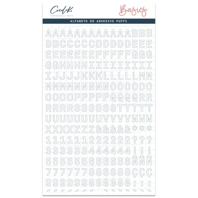 Autocolantes em relevo com alfabeto e números em branco sob o título COOK IT BASICS.