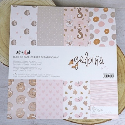 Bloco de papéis para scrapbooking com padrões diversos em tons pastel