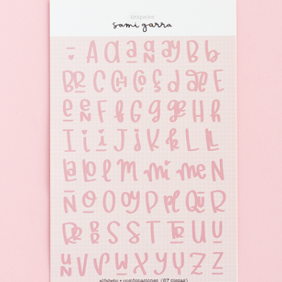 Autocolantes de letras do alfabeto em rosa numa folha com fundo rosa