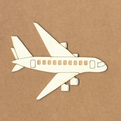 avião de madeira clara sobre fundo castanho