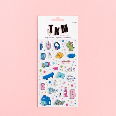 Pacote de autocolantes TKM coloridos com vários desenhos divertidos em fundo rosa