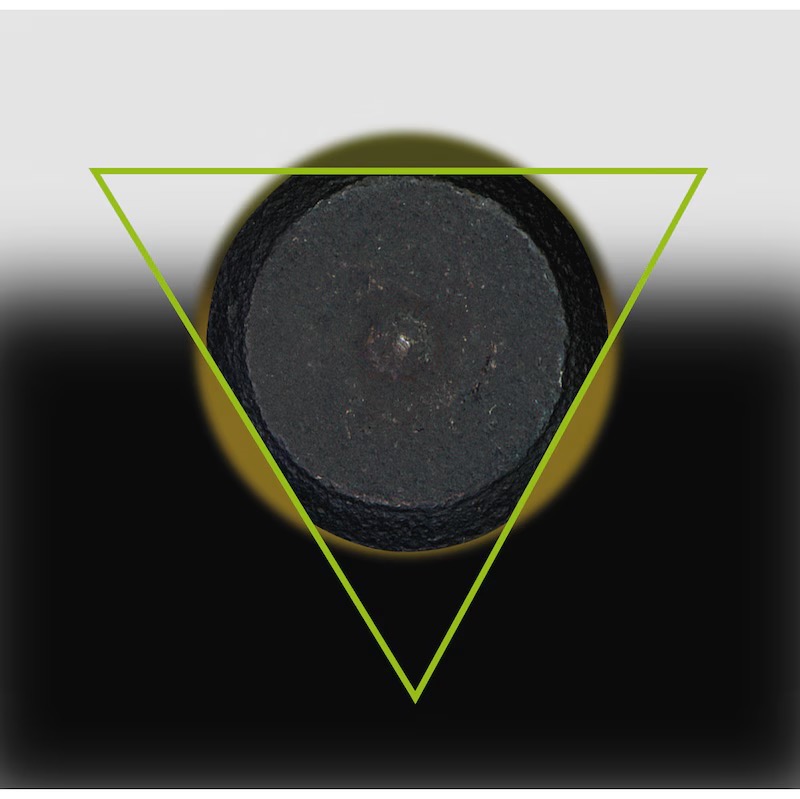 EVO Broca Helicoidal DIN 338 HSS Objecto circular preto com triângulo verde invertido sobre fundo cinzento e preto com círculo amarelo