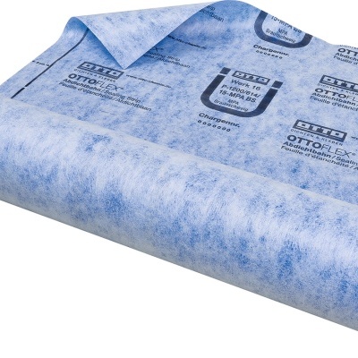 Rolo de material azul claro com texto OTTOSEAL impresso